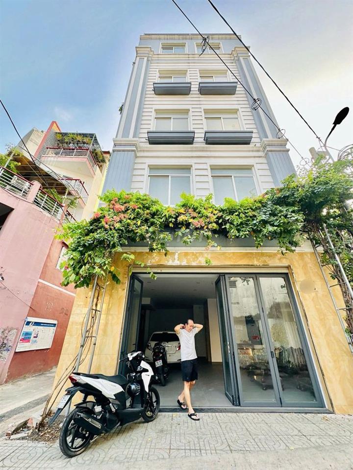 SIÊU PHẨM KHU VIP - 124A Hoa Lan, P.2, Phú Nhuận – Thang Máy, Sàn Suốt