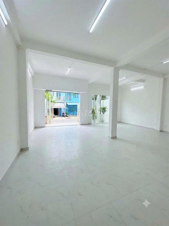 CHO THUÊ BIỆT THỰ KHU VIP - 6A Hoa Đào, P.2, PN - DTSD 500m2, Sàn Suốt