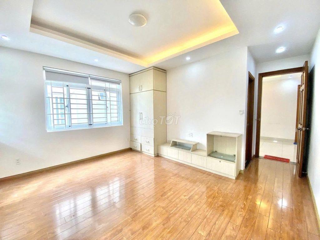 BIỆT THỰ K300 -Hoàng Hoa Thám, P.12, TB - DTSD 500m2, Sàn Suốt, 4 Tầng