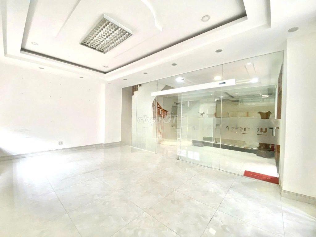 BIỆT THỰ K300 -Hoàng Hoa Thám, P.12, TB - DTSD 500m2, Sàn Suốt, 4 Tầng