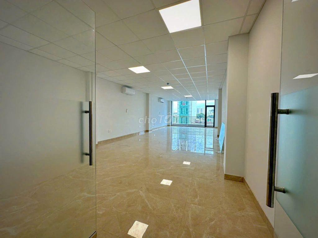 NHÀ NGANG 7M HIẾM CÓ Q3 - Lê Văn Sỹ, P14 - DTSD 400m2, Sàn Suốt,4 Tầng