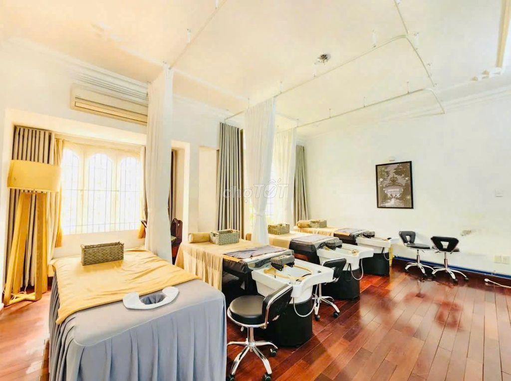 BIỆT THỰ TÂN CỔ ĐIỂN- Phan Xích Long, P7, PN -Hầm Xe, 450m2 Sàn,4 Tầng