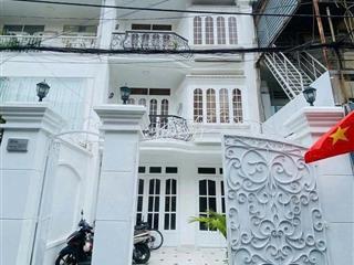 BIỆT THỰ MINI - Nguyễn Trọng Tuyển, P8, PN - Sàn Suốt 4 Tầng, Sân Rộng