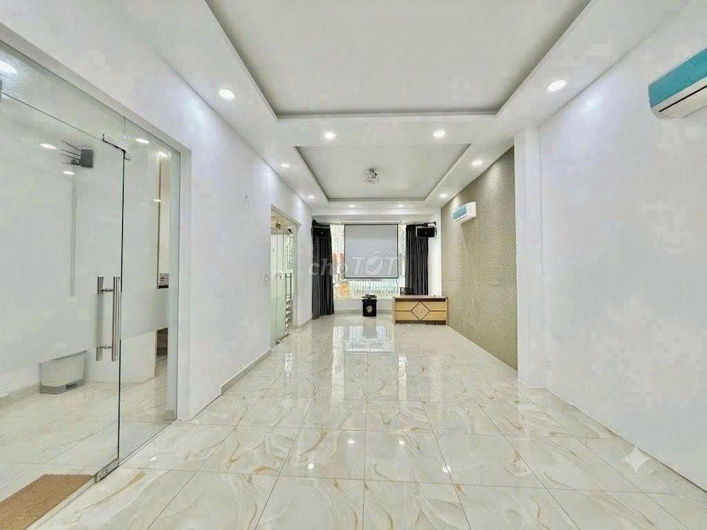 SIÊU PHẨM Ngang~7m - Hoàng Hoa Thám, P.12, Tân Bình - Hầm Xe, Sàn Suốt