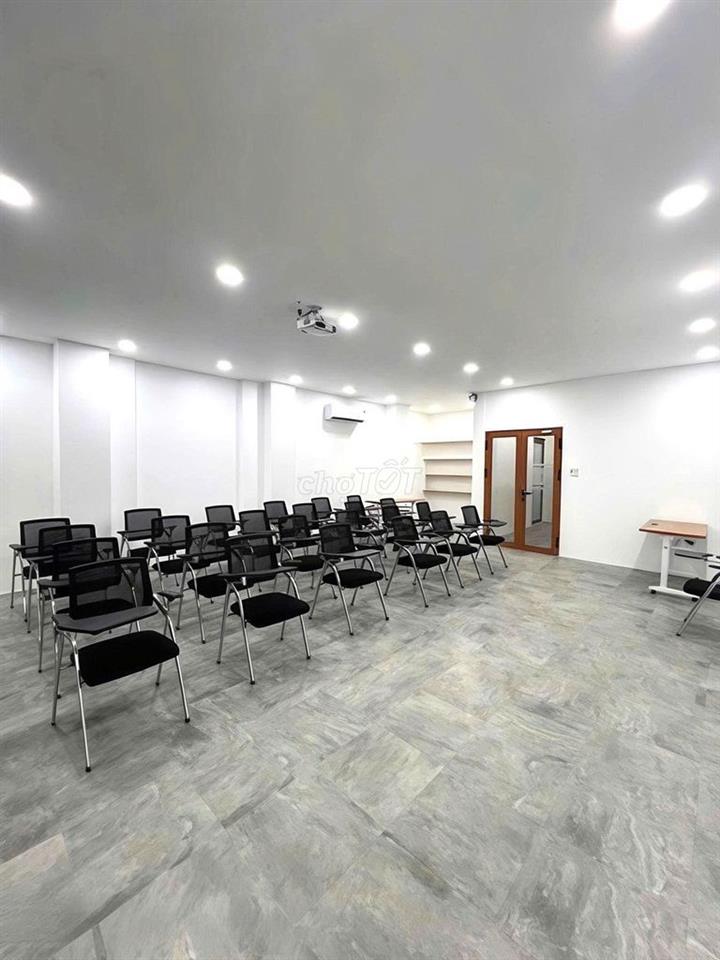 CỰC PHẨM NGANG 8m – 368A Nguyễn Văn Trỗi - P10 - Phú Nhuận