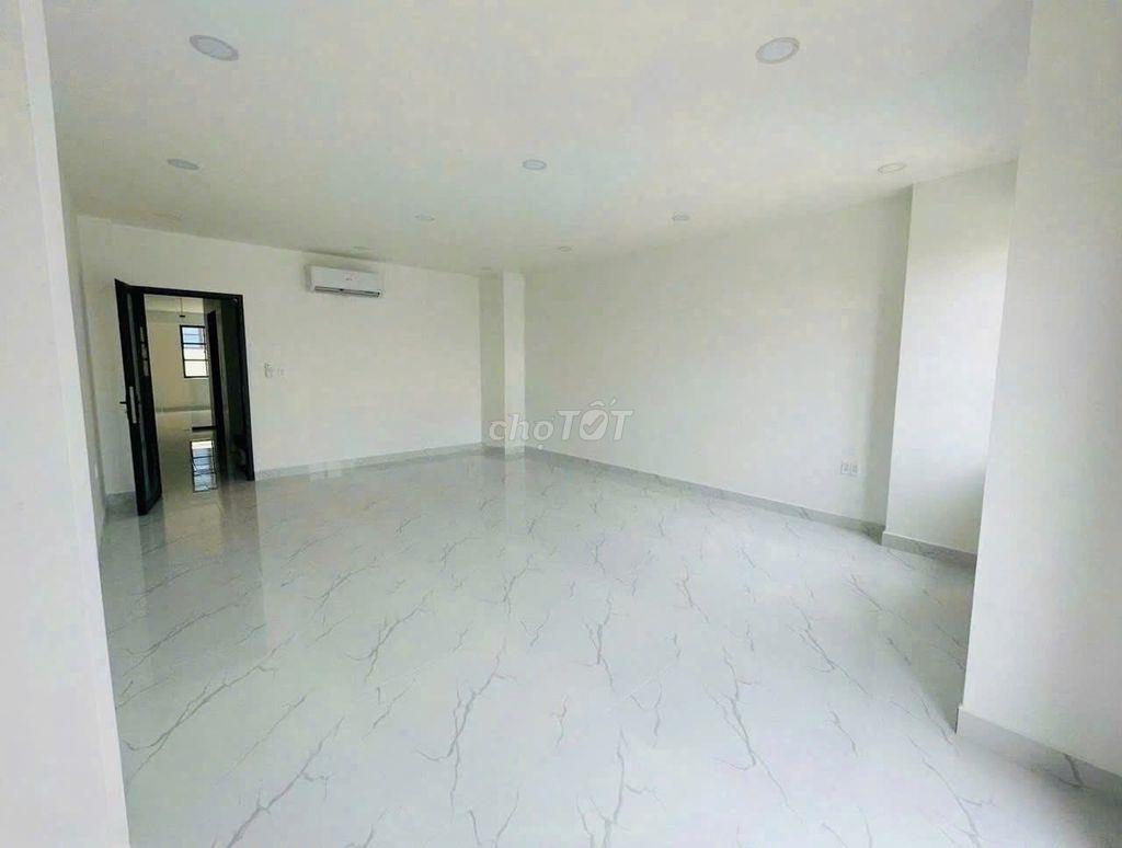 CỰC PHẨM-SIÊU RẺ 31C Hoa Sữa, P7, PN 5 x 20m - 4 Tầng
