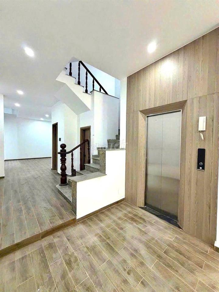 533C Nguyễn Đình Chiểu P4.Q3 - 450M² SÀN – THANG MÁY – MỚI 100%