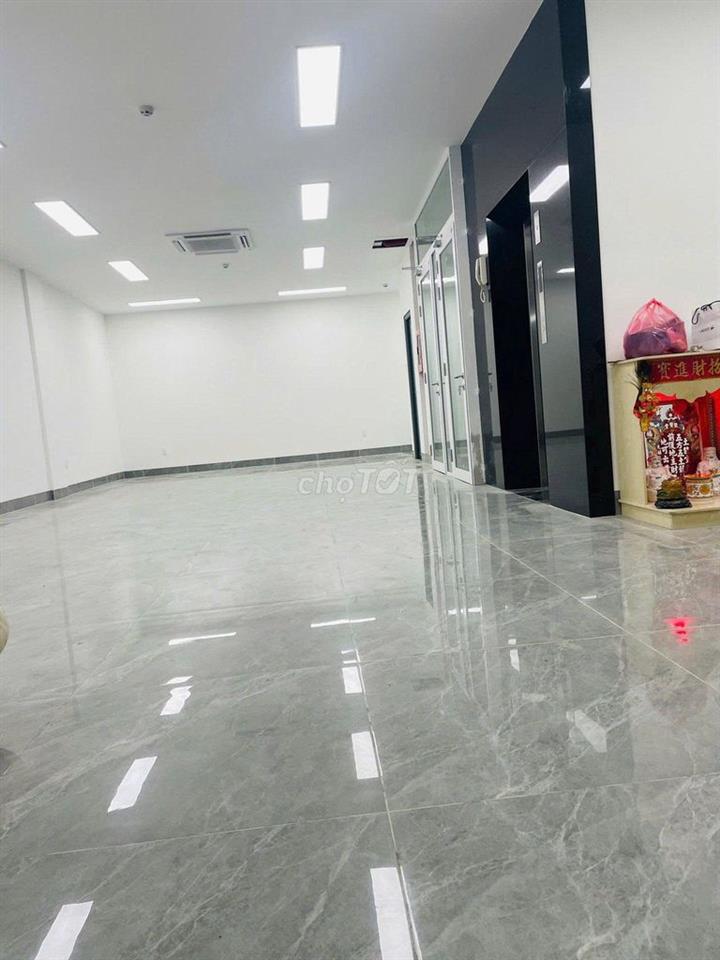 TÒA NHÀ MỚI XÂY 39A Cửu Long.P2.TB - THANG MÁY - HẦM XE - PCCC Chuẩn