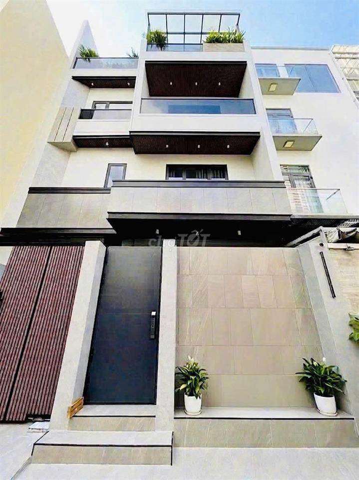 SIÊU PHẨM SÁT SÂN BAY - 39A Phổ Quang.P2.TB  -  8P, 9WC - DTSD 450M2
