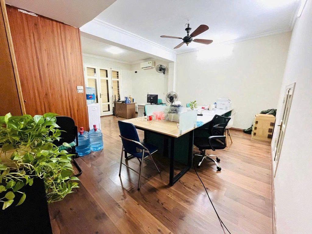 SIÊU PHẨM SÁT SÂN BAY - 39A Phổ Quang.P2.TB  -  8P, 9WC - DTSD 450M2