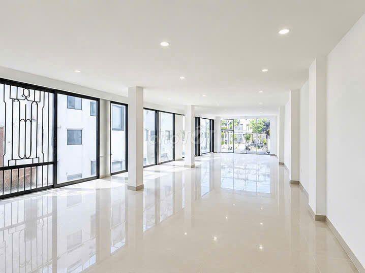 SIÊU PHẨM GÓC 2MT LÊ VĂN SỸ.Q3 - SÀN SUỐT DTSD 450M2 - GIÁ TỐT KHU VỰC