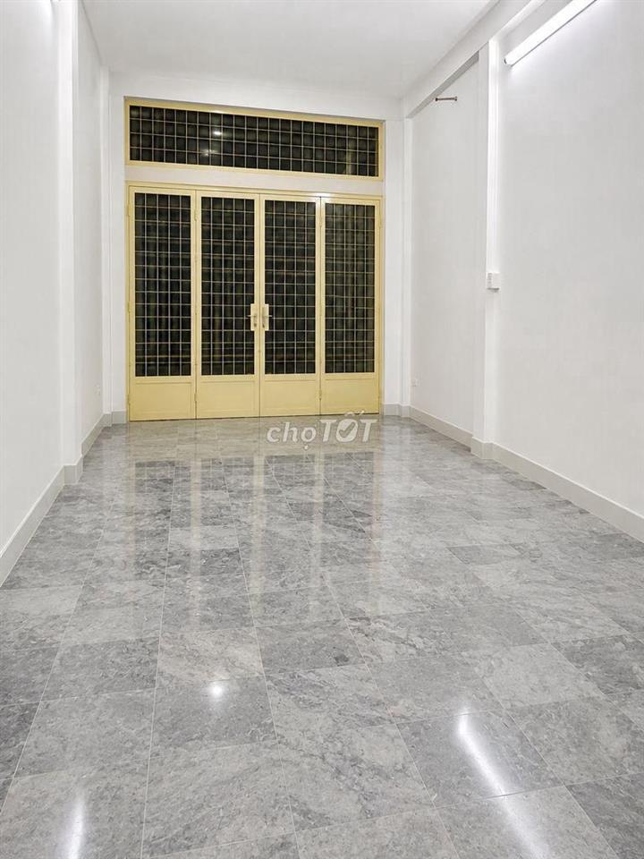 350M2 SỬ DỤNG, 8PN, GẦN HÙNG VƯƠNG PLAZA - 231 NGUYỄN CHÍ THANH, Q10