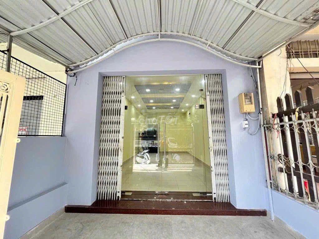 300M2 SỬ DỤNG - GẦN SÂN VẬN ĐỘNG PHÚ THỌ - SỐ 354 LÝ THƯỜNG KIỆT, Q10