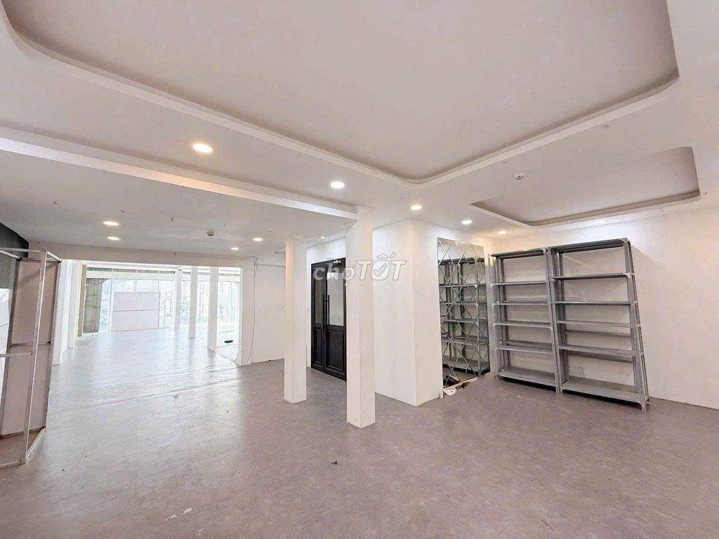 DTSD HƠN 130M2 - CÓ THANG MÁY - TRỐNG SUỐT – 535 ĐIỆN BIÊN PHỦ, Q10