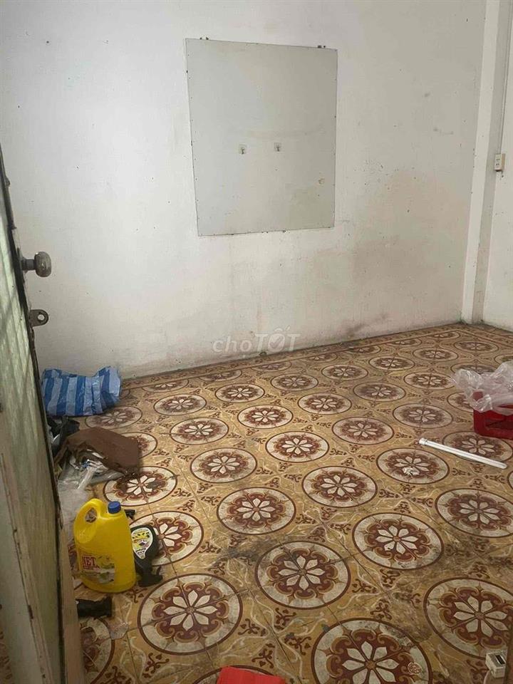 Cho thuê Lầu 1 Nhà 2 mặt tiền đường Hồ Văn Huê Quận Phú Nhuận
