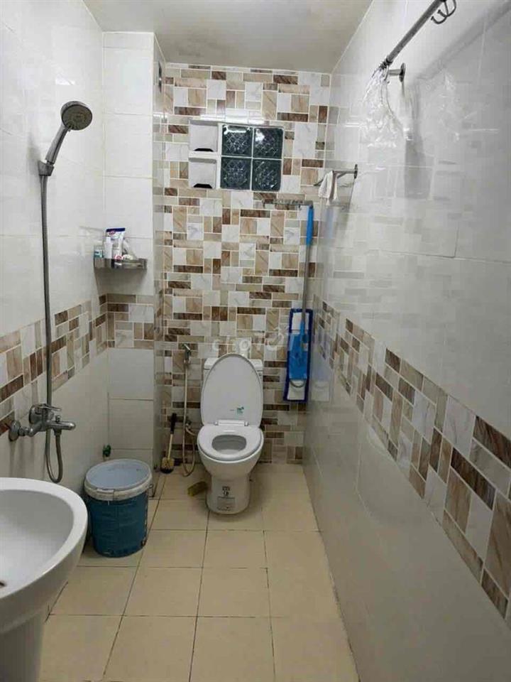 Cho thuê phòng tại khu bồn nước Hồ Văn Huê
