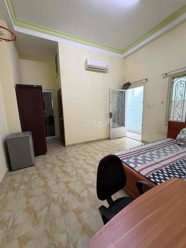Cho thuê phòng Hồ văn Huê có lối đi riêng