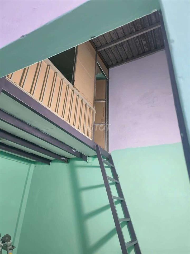 Cho Thuê Phòng Có Gác, Cửa Sổ, Giờ Tự Do Q12