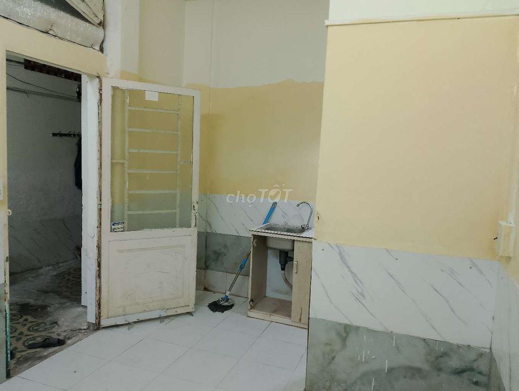 Phòng Trọ Ngã Tư Phú Nhuận Giờ Tự Do