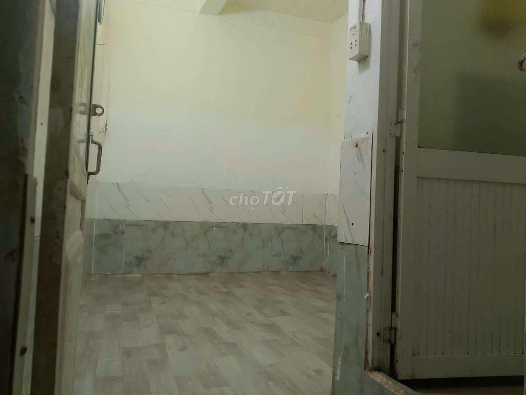 Phòng Trọ Ngã Tư Phú Nhuận Giờ Tự Do