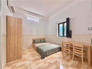 PHÒNG TRỌ STUDIO CỬA SỔ AN NINH THANG MÁY NGAY CÔNG VIÊN GIA ĐỊNH