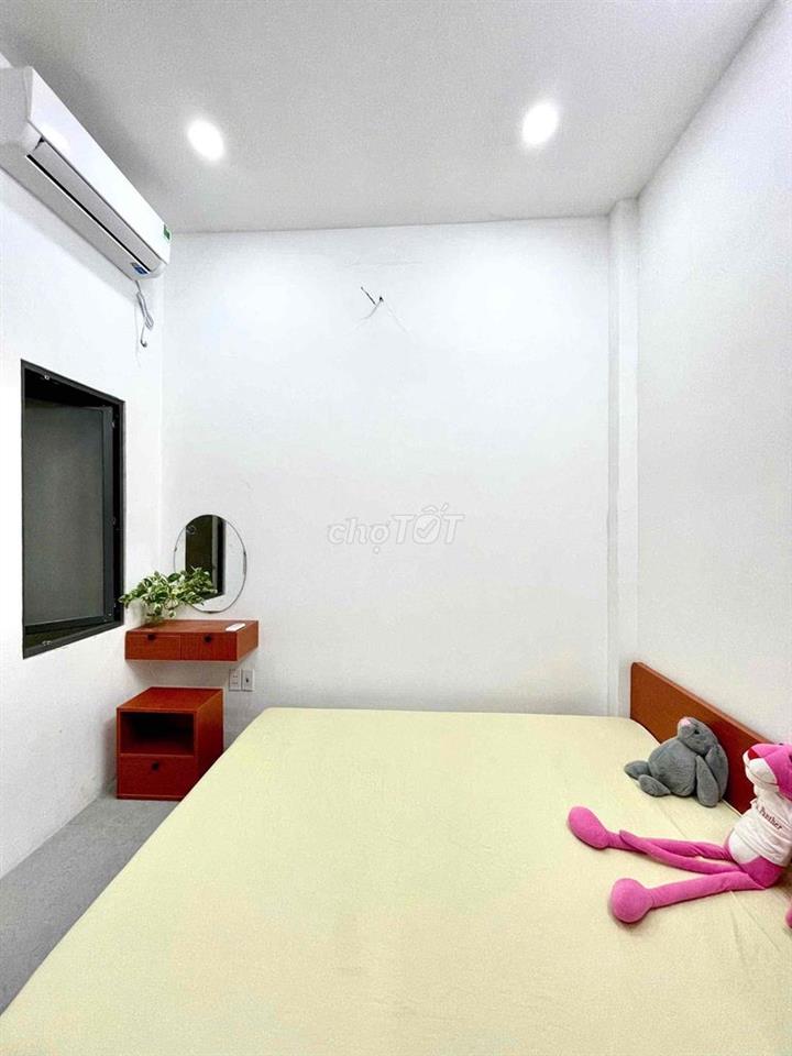 CHO THUÊ CĂN HỘ STUDIO CỬA SỔ TRỜI RỘNG 30m2 FULL NỘI THẤT MỚI