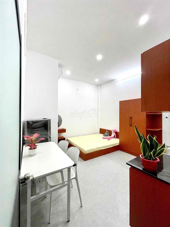 CHO THUÊ CĂN HỘ STUDIO CỬA SỔ TRỜI RỘNG 30m2 FULL NỘI THẤT MỚI