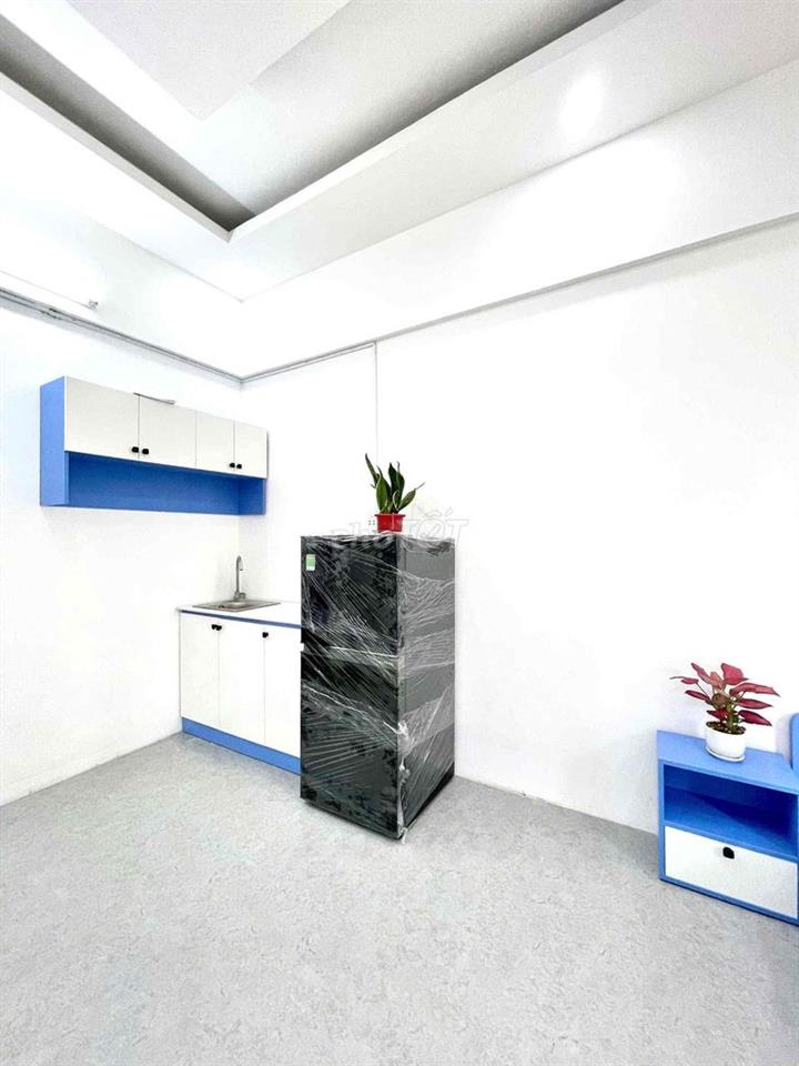 CHO THUÊ CĂN HỘ STUDIO CỬA SỔ TRỜI RỘNG 30m2 FULL NỘI THẤT MỚI