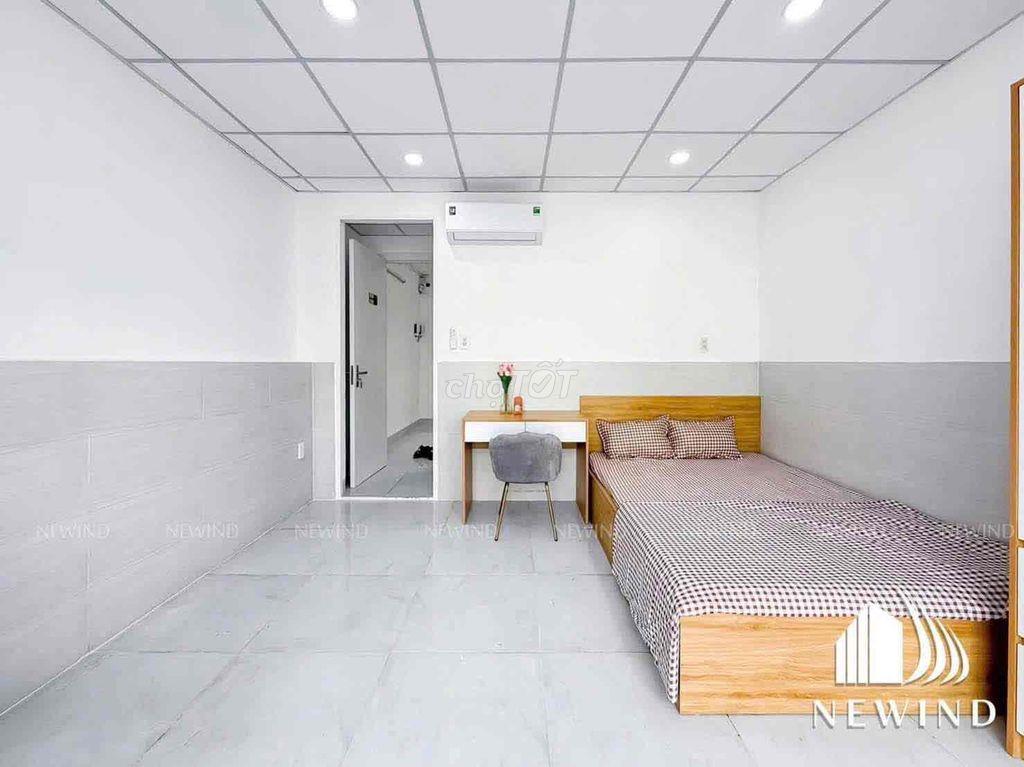THUÊ PHÒNG STUDIO CÓ BAN CÔNG FULL NỘI THẤT TẠI KHU VỰC ÂU CƠ,BẢY HIÊN
