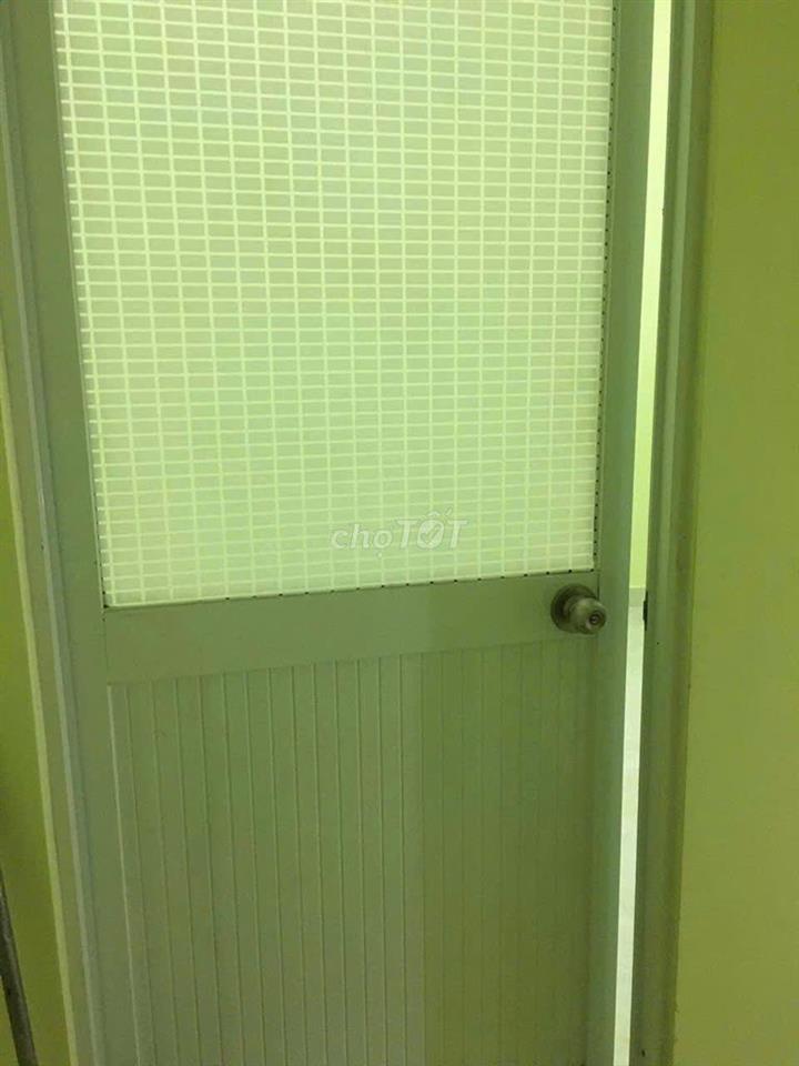 Phòng trọ 20m2 mặt tiền đường Phan Tây Hồ Phú Nhuận