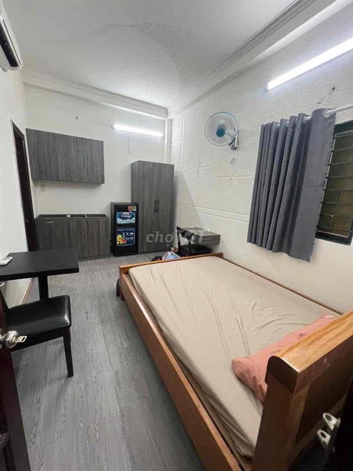 phòng Q3 giá tốt