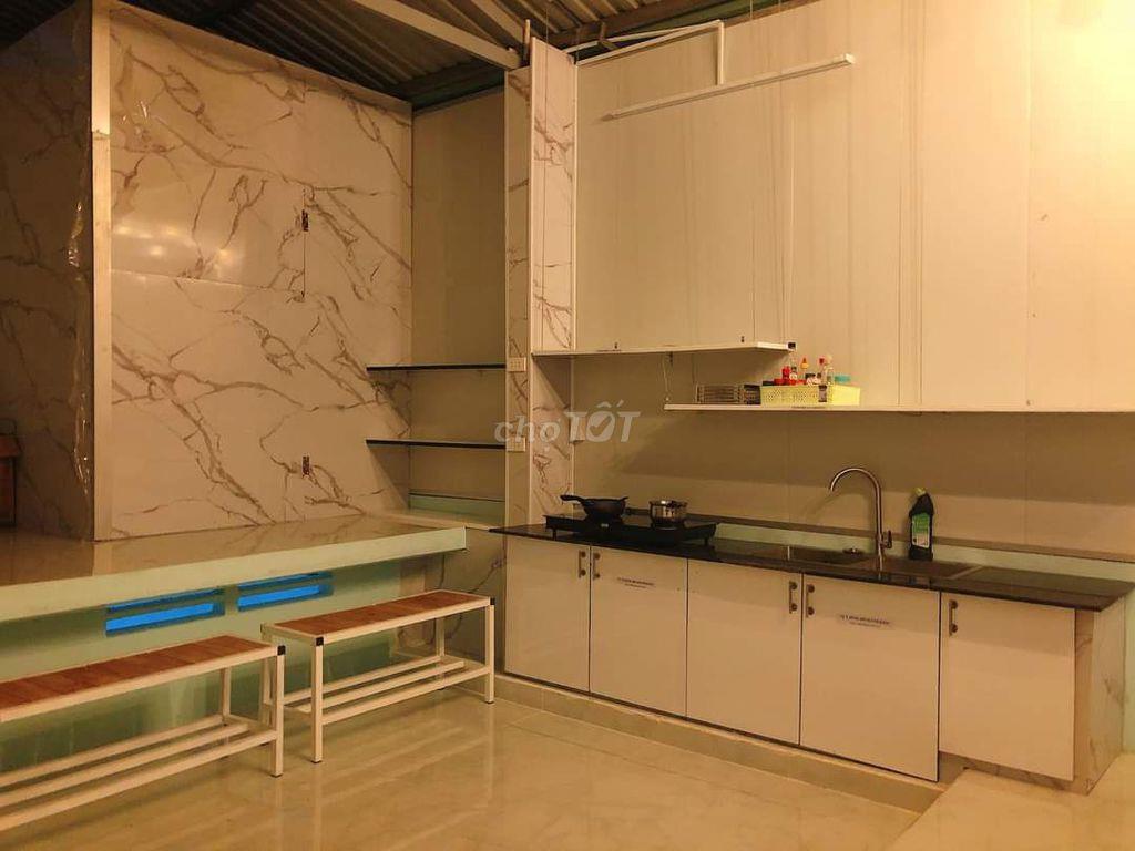 TÌM KTX GẦN TRƯỜNG, GIÁ TỐT KHÓ? CỨ ĐỂ LIVI LO !! Giá chỉ từ 1.300.000