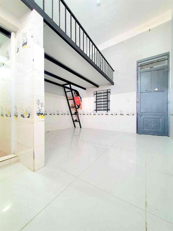 PGác Cao Rộng - ở 3, 4 người Tài nguyên môi trường. An ninh 24/7.
