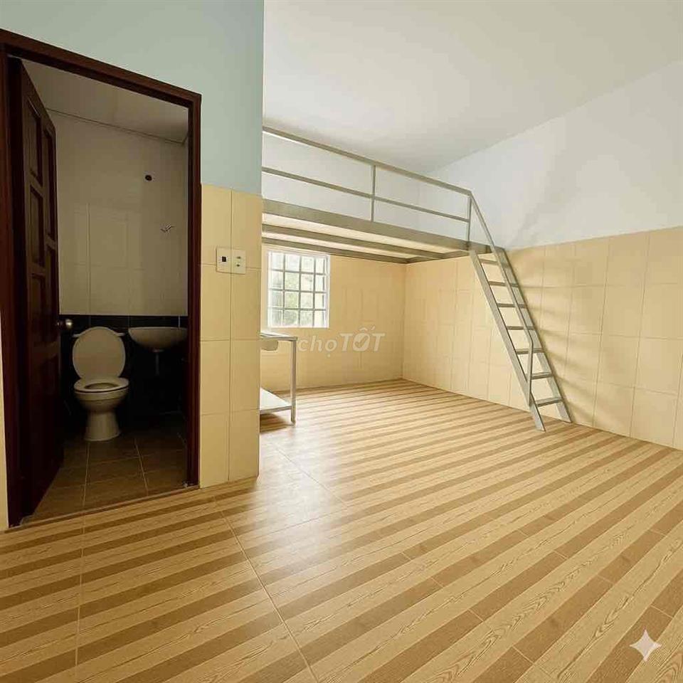 PHÒNG MỚI dh công thương - giờ tự do - trường chinh