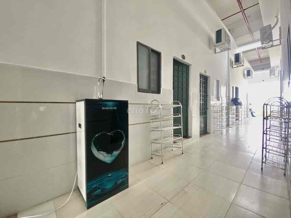 trường phi công việt, đh gia định, hvhk - gác cao 3-4 ng
