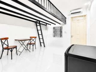 Cho thuê phòng trọ Cao Cấp 30M2 gác cao 1M9 Ngay Lê Văn Sỹ