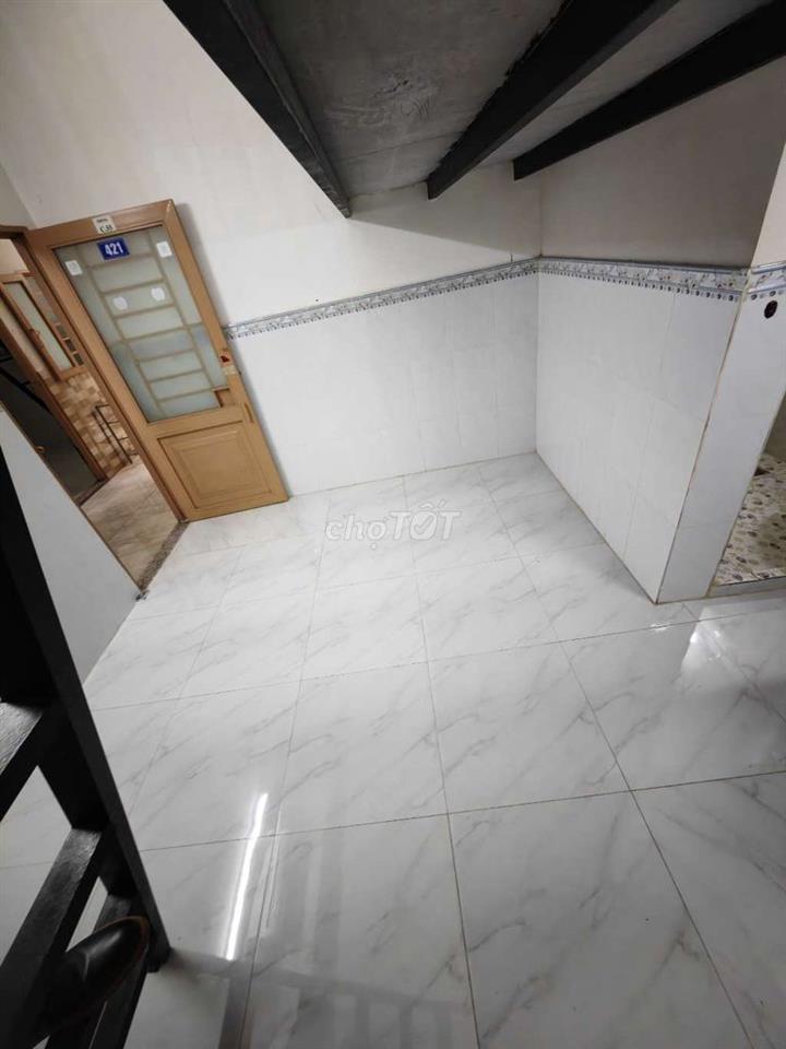 Đuplex 30M2 - Gác cao 1M8 - Giá Sinh Viên