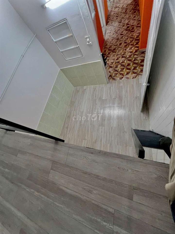 Phòng Trọ Siêu Rẻ 30M2  Ngay Ngã Tư 7 Hiền 