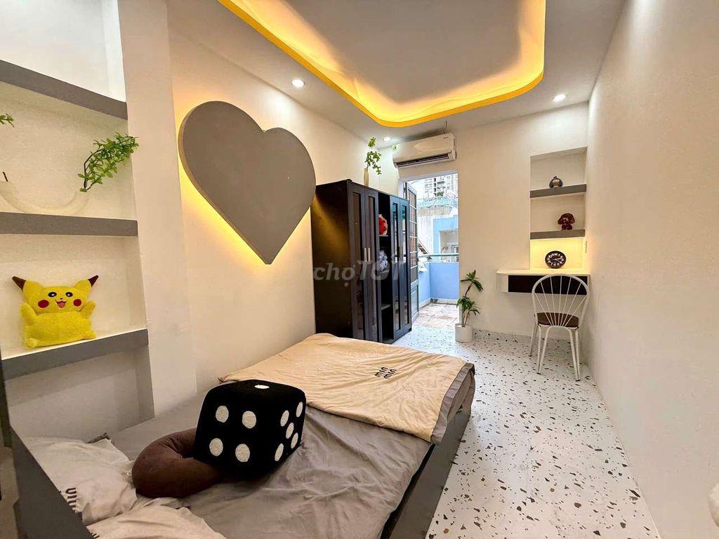 Penhouse Cao Cấp 70M2 có sẳn giặt sấy riêng