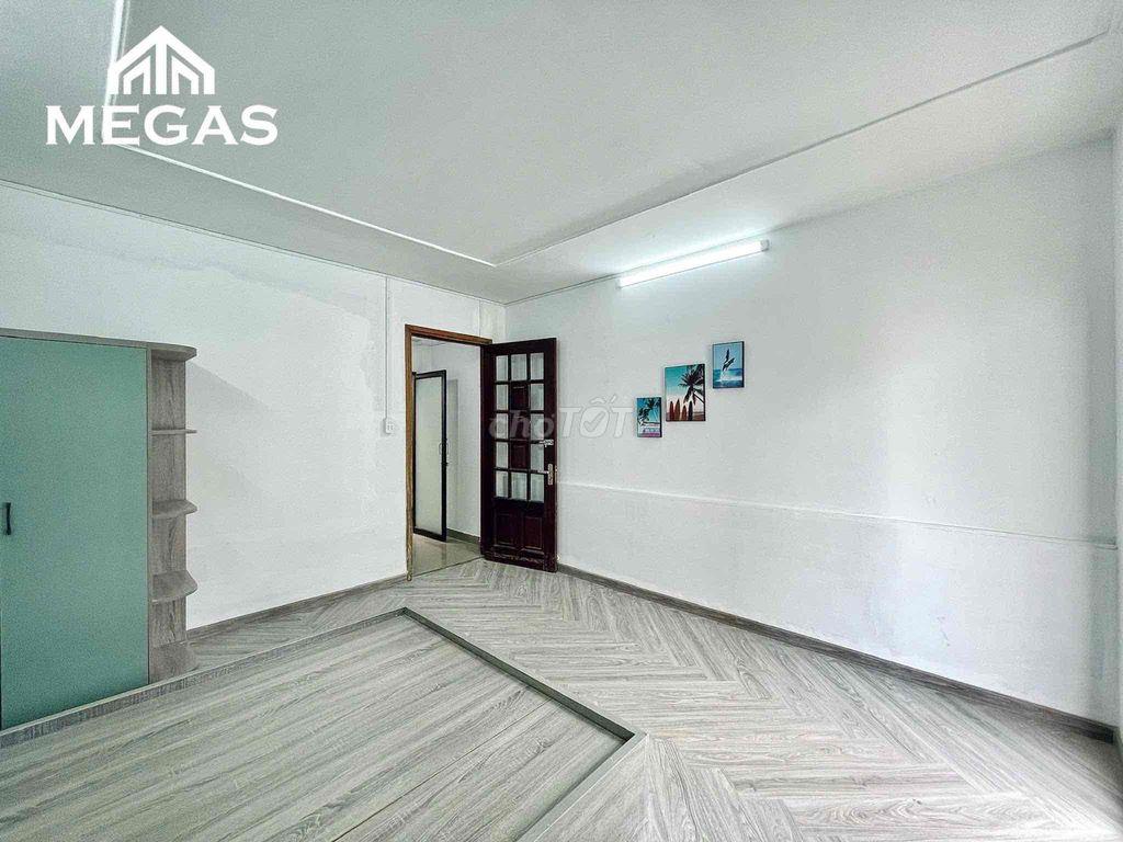 🔥Căn hộ studio ban công giá mềm ngay E town Cộng Hoà, siêu rộng thoáng