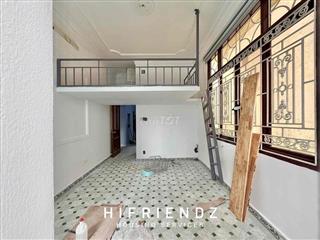 ĐỘC QUYỀN DUPLEX BANCOL CỬA SỔ NGAY ETOWN CỘNG HÒA