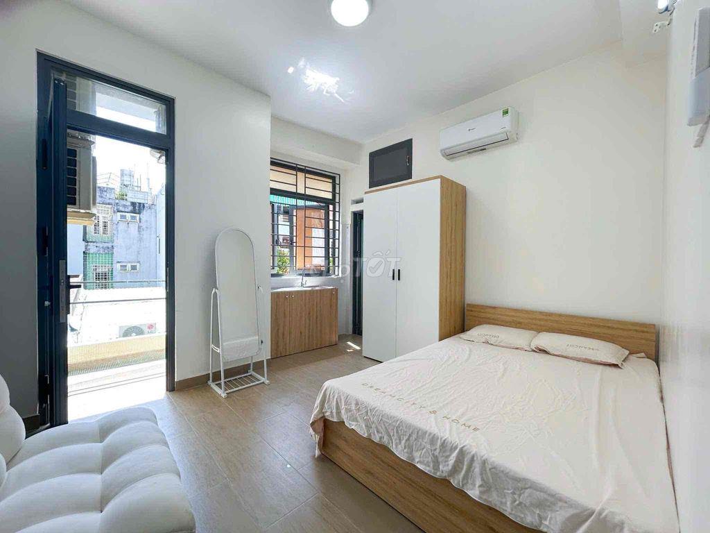 STUDIO FULL NỘI THẤT NGAY NGÃ TƯ PHÚ NHUẬN