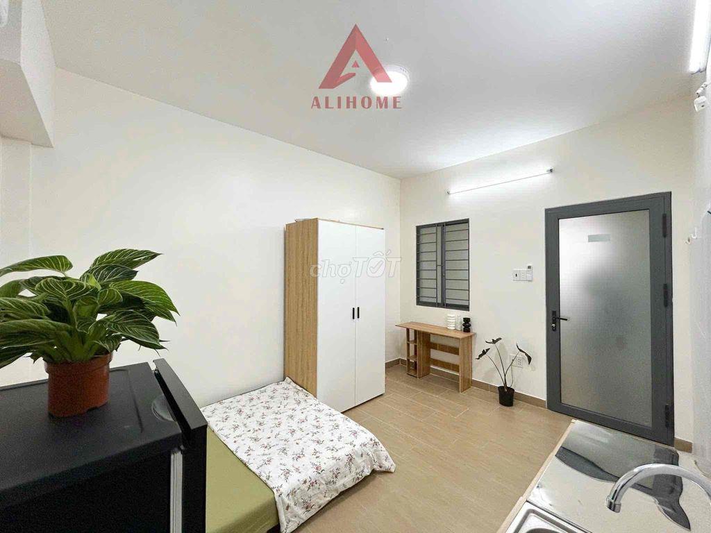 STUDIO FULL NỘI THẤT NGAY NGÃ TƯ PHÚ NHUẬN