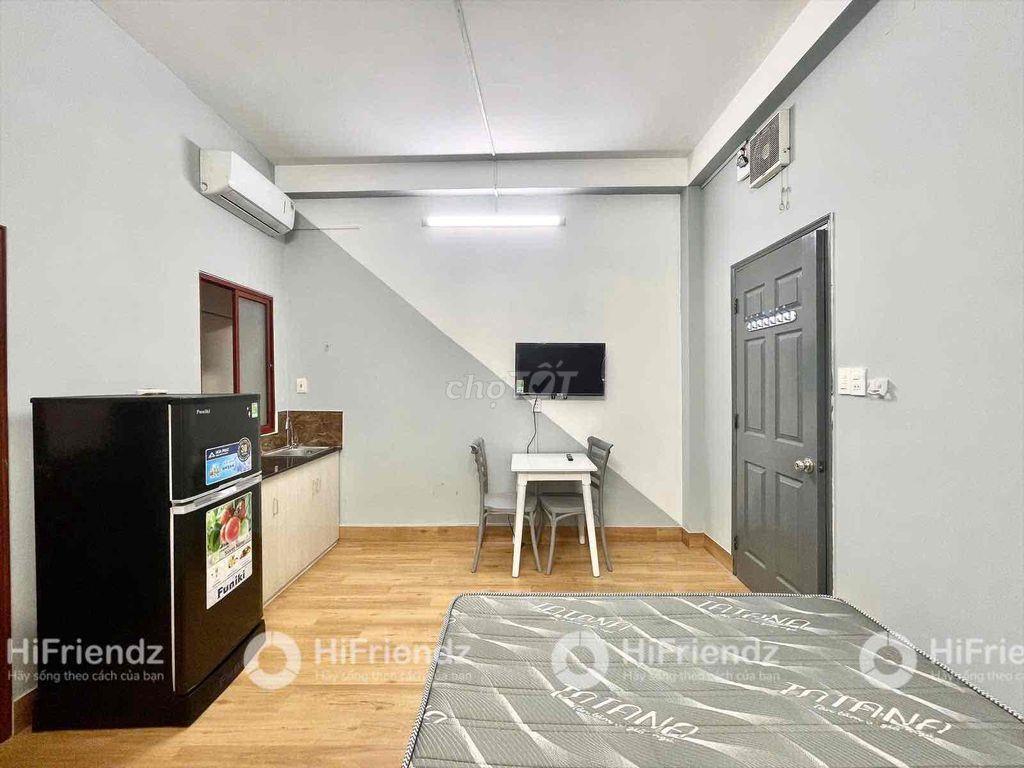 STUDIO FULL NỘI THẤT NGAY CÔNG VIÊN HOÀNG VĂN THỤ