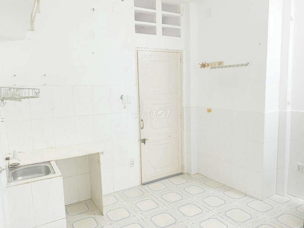 Phòng Trọ Nguyễn Công Hoan_Q Phú Nhuận 25m2.