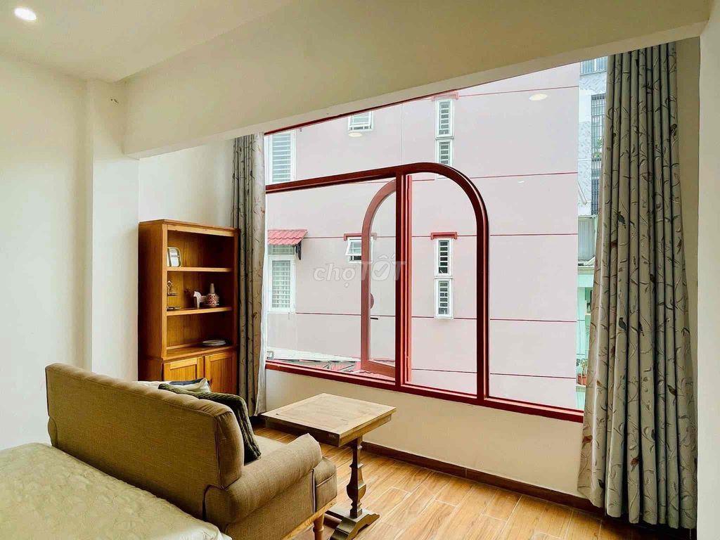 CHDV ( Phú Nhuận ) 1 Phòng ngủ lớn, 1p bếp, bancong giả 35m2