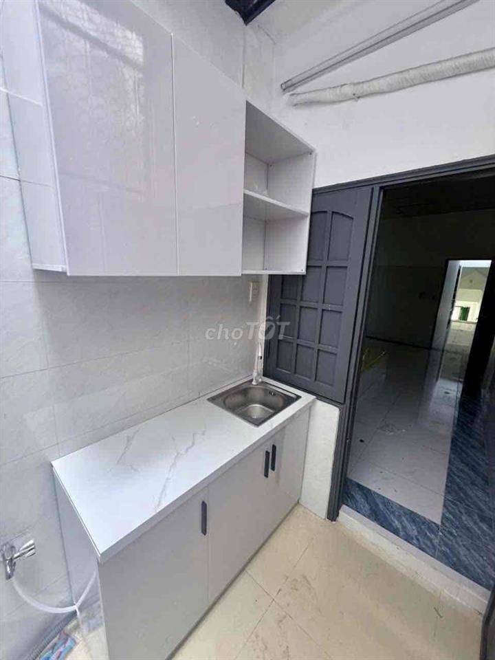 CHDV mới xây cho thuê , nhà mới vào bóc tem thôi nhé