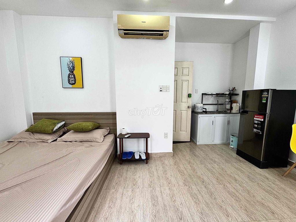 🏠 Căn Hộ 2 Ban Công - Ngay Trung Tâm Quận 1 - Full Nội Thất - An ninh