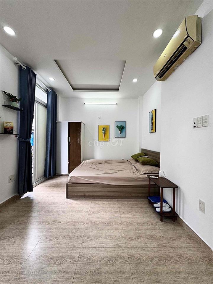 🏠 Căn Hộ 2 Ban Công - Ngay Trung Tâm Quận 1 - Full Nội Thất - An ninh