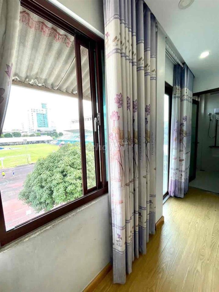 Cho Thuê Phòng Trọ Full Nội Thất - Cửa Sổ Lớn - Thang Máy - Ngay ĐH NV